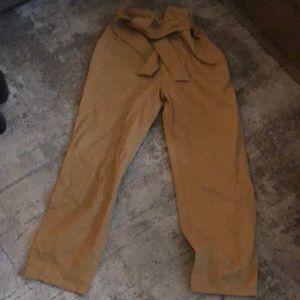 Forever 21 Tan Trousers size Large
